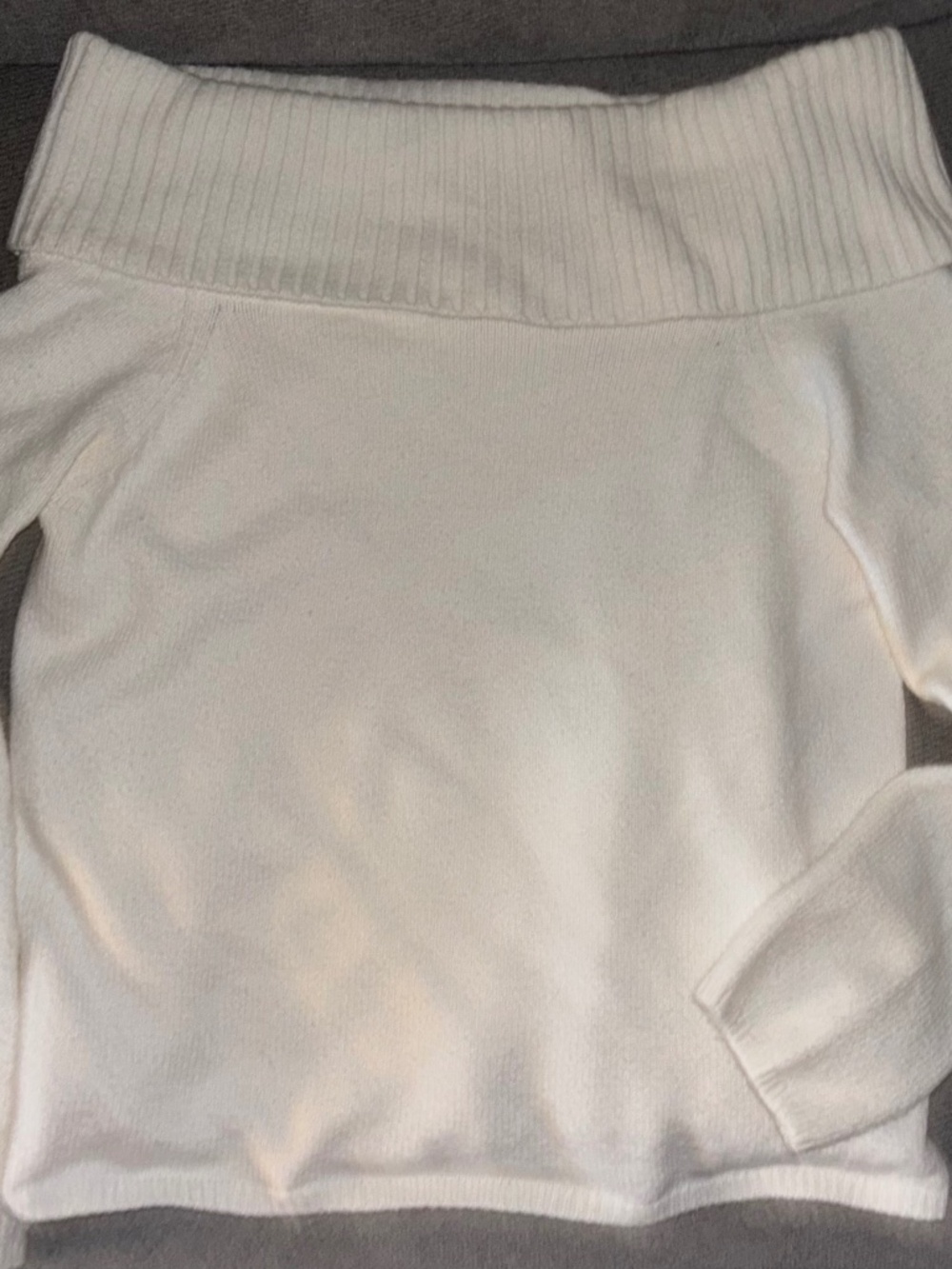 Old navy sweater